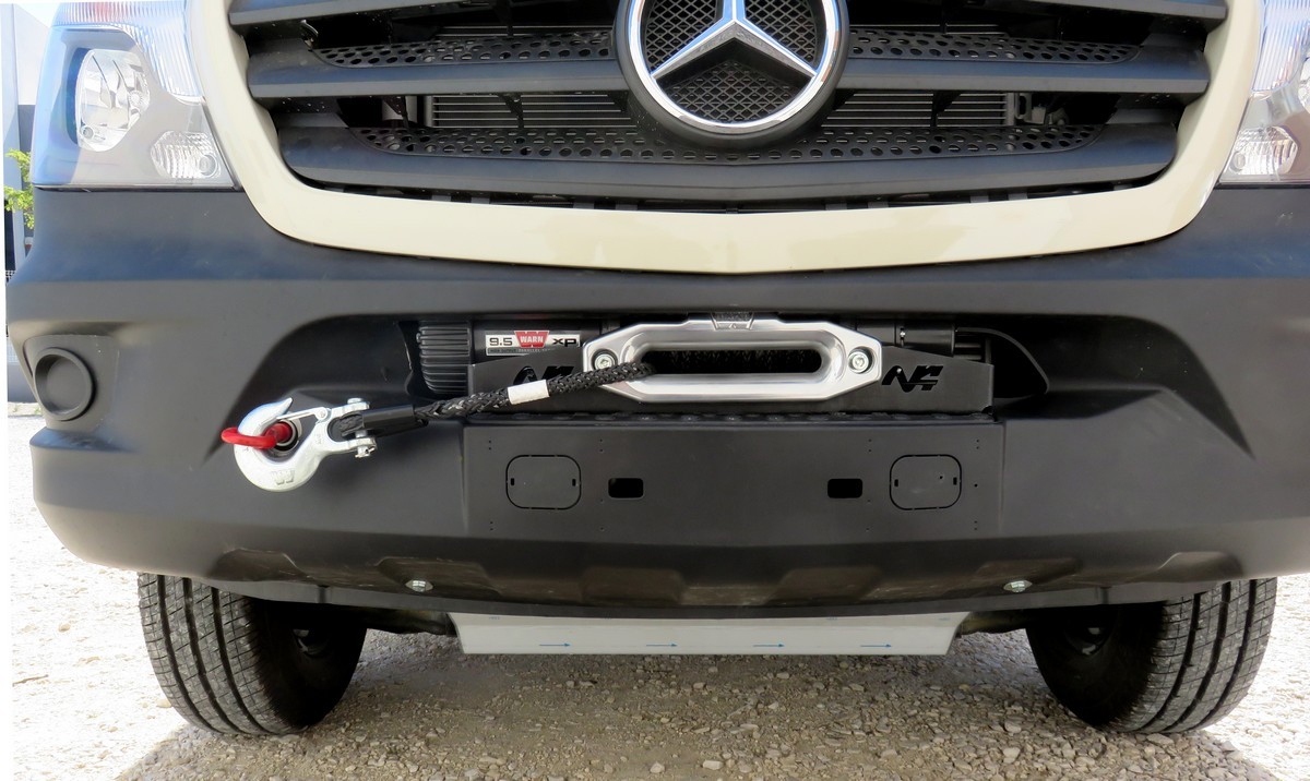 Platine de Treuil N4 Mercedes Sprinter 4x4 Bva 2018+ sans double ventilateur frontal