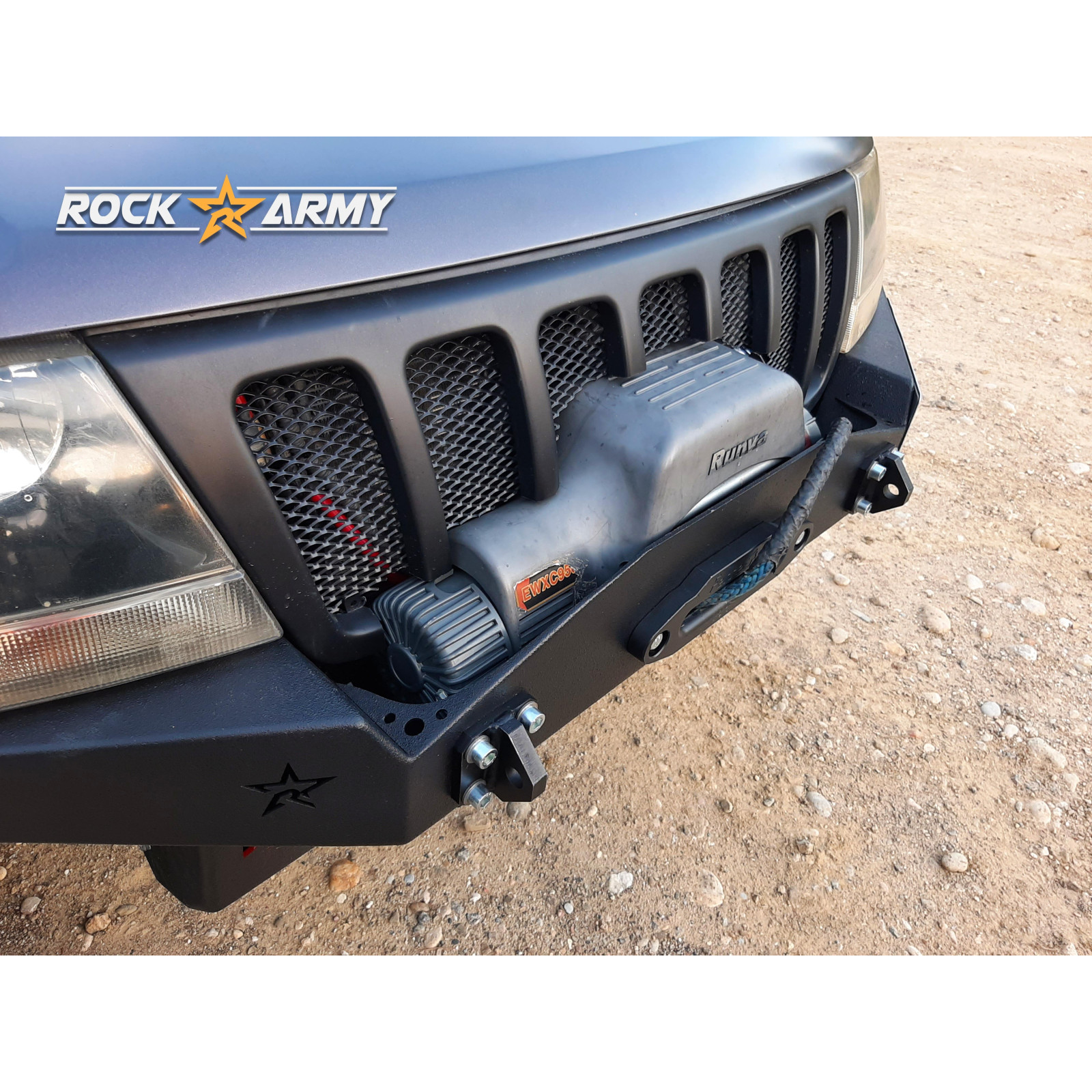 Pare-choc avant XXT ROCK ARMY en acier avec platine treuil intégrée et protection moteur 5mm Jeep Grand Cherokee WJ/WG 