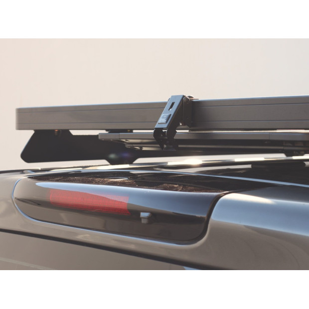 Support de rangement sous galerie des tables de camping Pro FRONT RUNNER • TBRA016