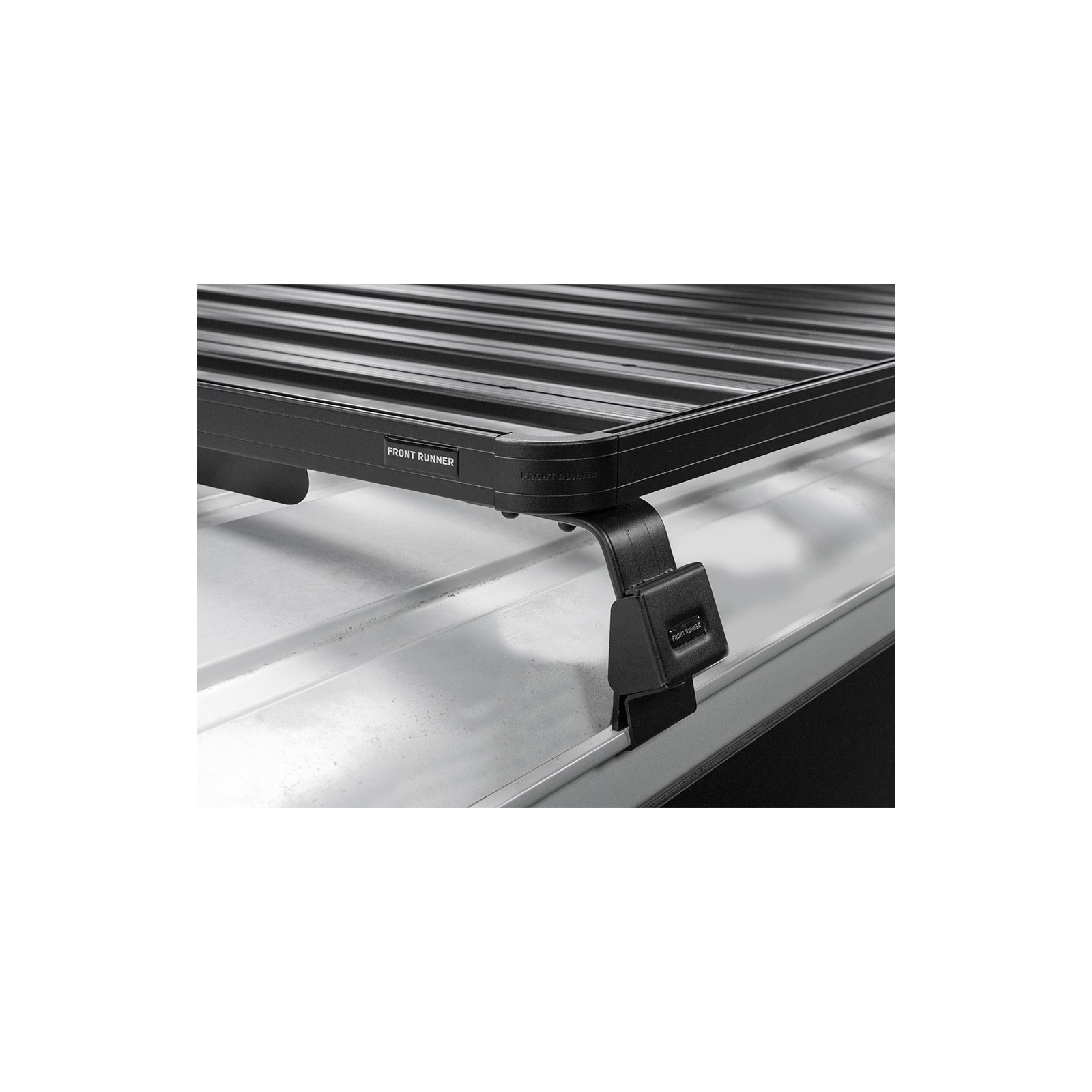 Kit de 3/4 galerie Slimline II pour une Ford E150/E250/E350 Extended Cab (1992-2014) - deFront Runner 