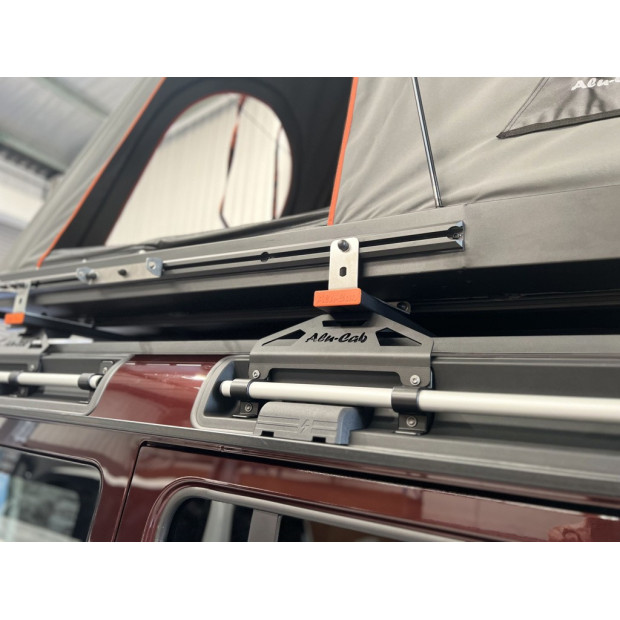 Jeu de 2 paires de pieds pour barres de toit transversales ALU-CAB spécifiques Ineos Grenadier 